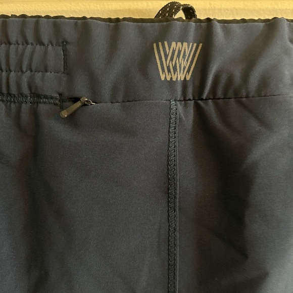 Mack Weldon Stratus 5" Compression Lined Short - Picture 5 of 6